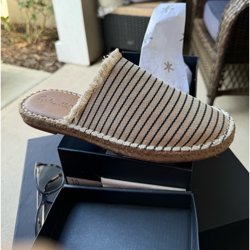 Splendid Jacey brand new in box up for sale
